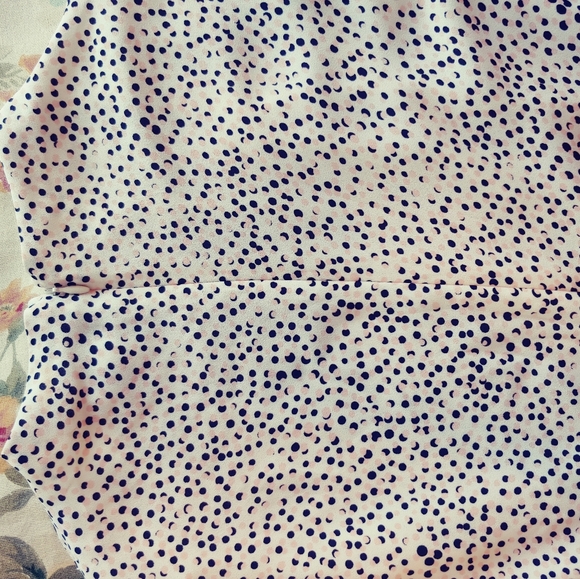 Express Womens Dress Polkadot Blouse in Cream and Black size Large - Picture 9 of 11